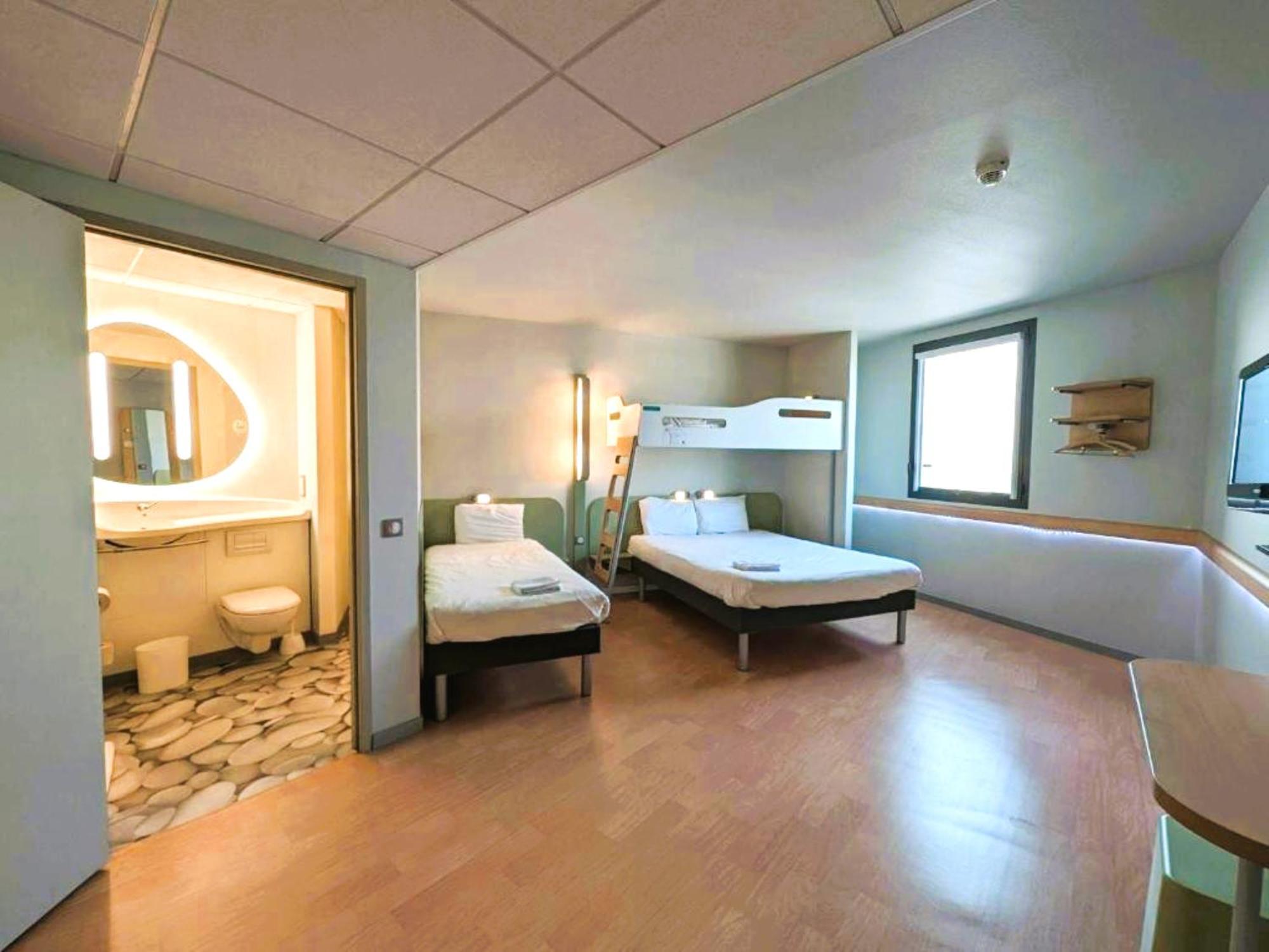 Ibis Budget Ferrand - Le Brezet - Aeroport Hotel Clermont-Ferrand