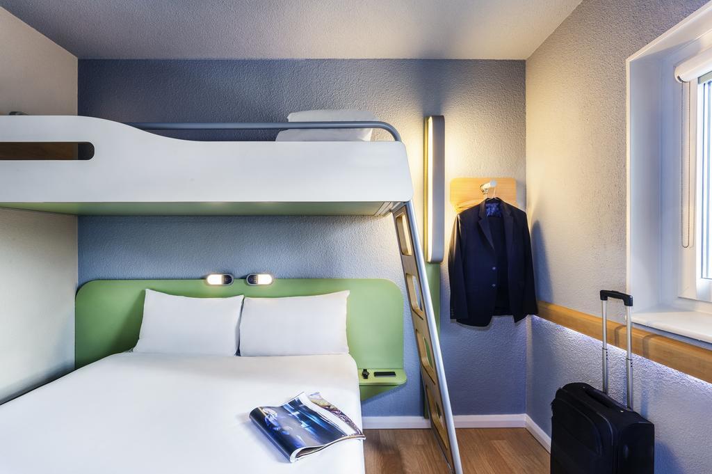 Hotel Ibis Budget Ferrand - Le Brezet - Aeroport Clermont-Ferrand