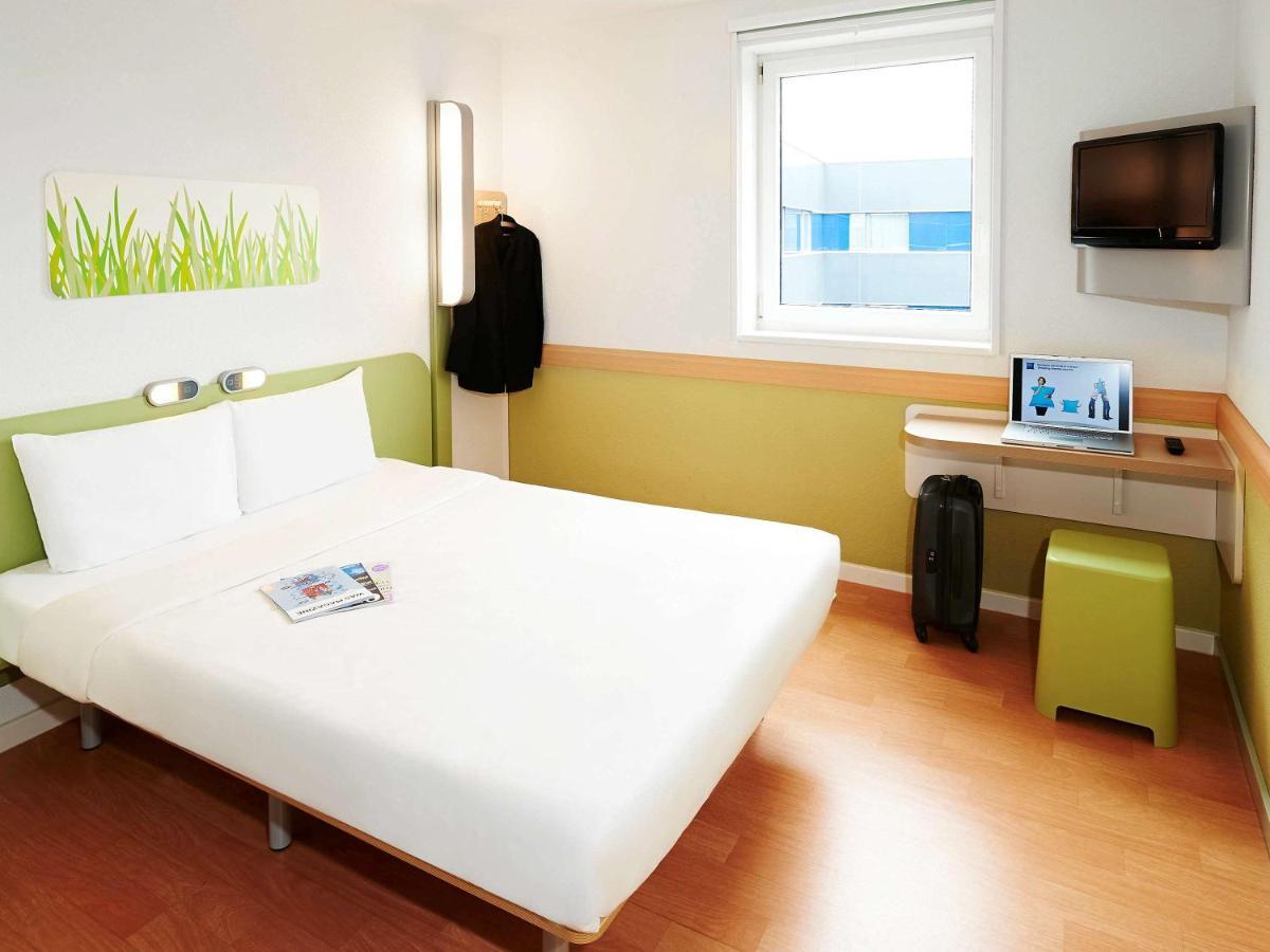Hotel Ibis Budget Ferrand - Le Brezet - Aeroport