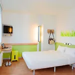 ibis budget Clermont Ferrand le Brezet Aeroport
