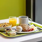 ibis budget Clermont Ferrand le Brezet Aeroport