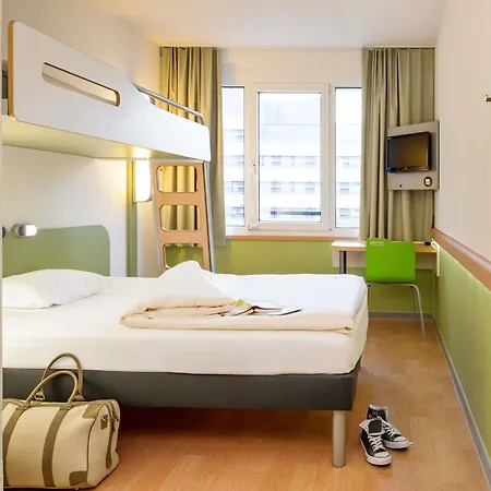 Ibis Budget Ferrand - Le Brezet - Aeroport Hotel