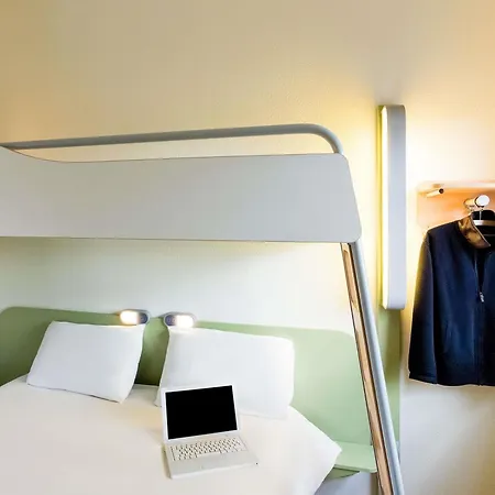Ibis Budget Ferrand - Le Brezet - Aeroport 2*