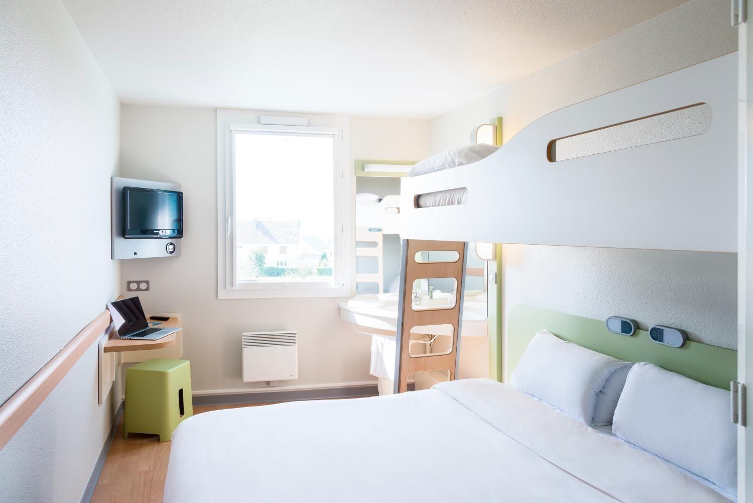 Ibis Budget Ferrand - Le Brezet - Aeroport Hotel Clermont-Ferrand